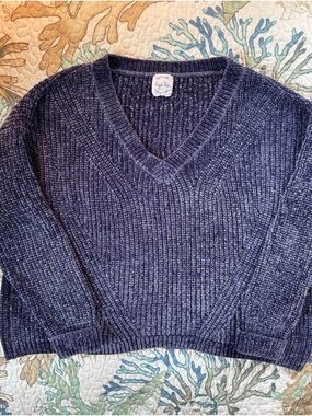 Hippie Rose Plush V-Neck Chenille Sweater